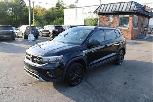 2022 Volkswagen Taos 1.5T S