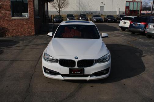 2016 BMW 328 Gran Turismo xDrive