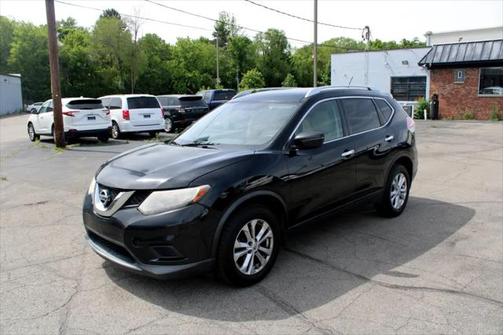 2016 Nissan Rogue SV