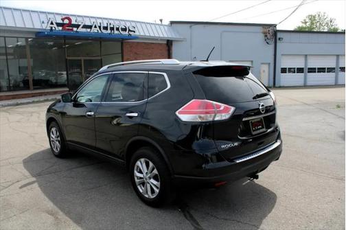 2016 Nissan Rogue SV