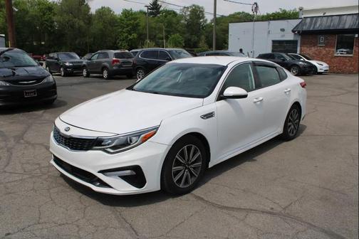 Snow White Pearl 2019 Kia Optima EX