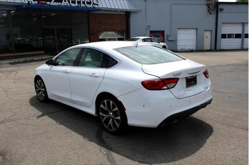 2015 Chrysler 200 C
