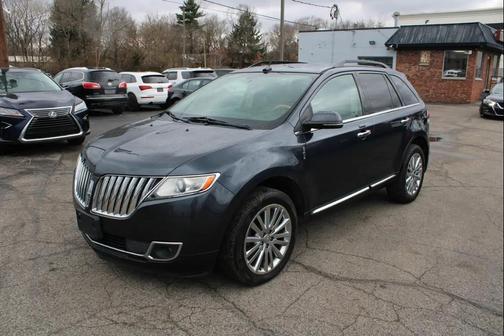 2014 Lincoln MKX Base