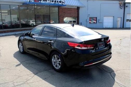 2018 Kia Optima LX