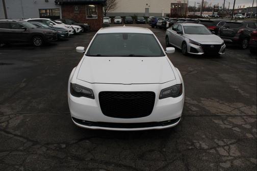 2020 Chrysler 300 S