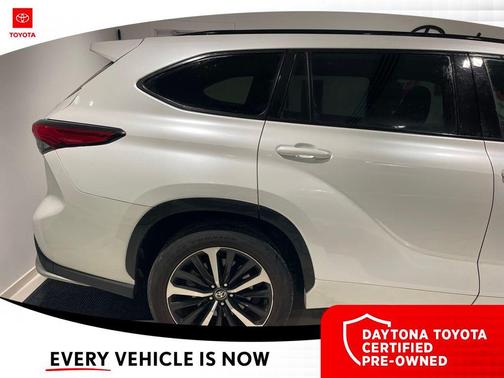 2022 Toyota Highlander XSE