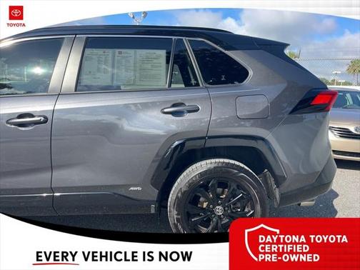 2023 Toyota RAV4 Hybrid SE