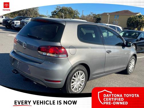 2011 Volkswagen Golf 2.5L 2-Door