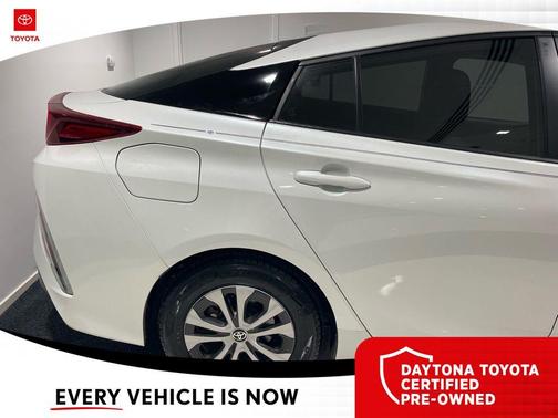 2022 Toyota Prius Prime XLE