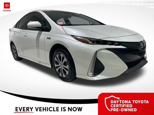 2022 Toyota Prius Prime XLE