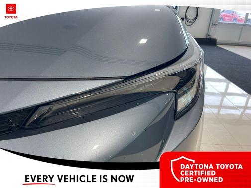 2025 Toyota Corolla Hybrid SE