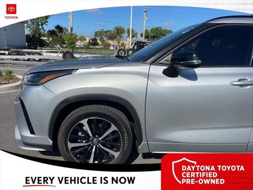 2022 Toyota Highlander XSE