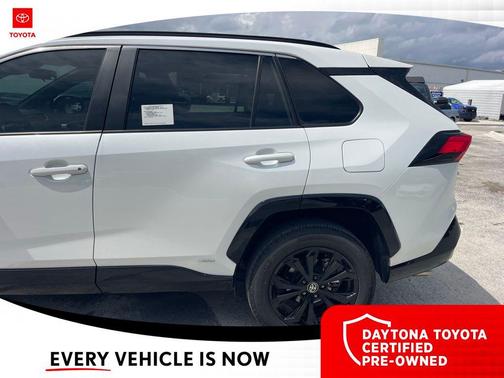 2025 Toyota RAV4 Hybrid SE