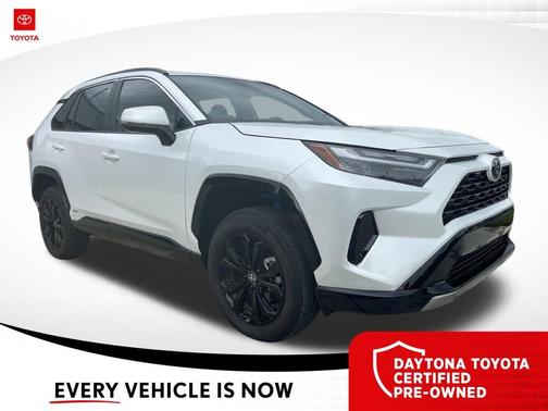 2025 Toyota RAV4 Hybrid SE