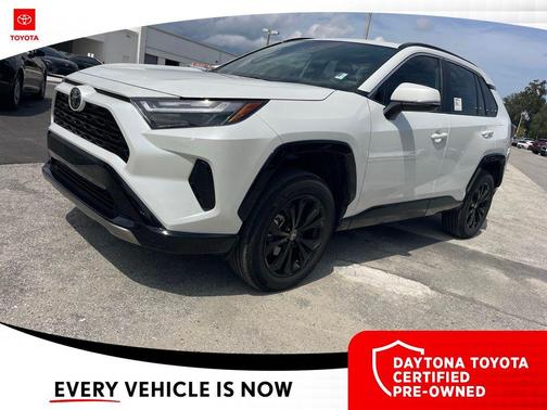 2025 Toyota RAV4 Hybrid SE