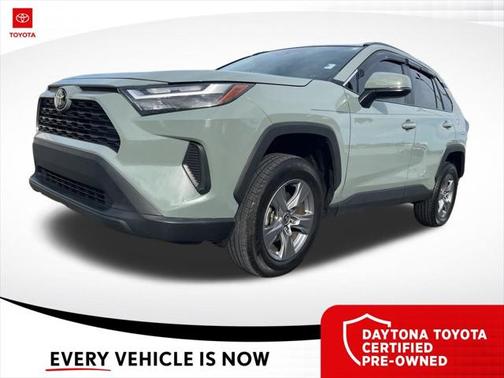 2022 Toyota RAV4 XLE