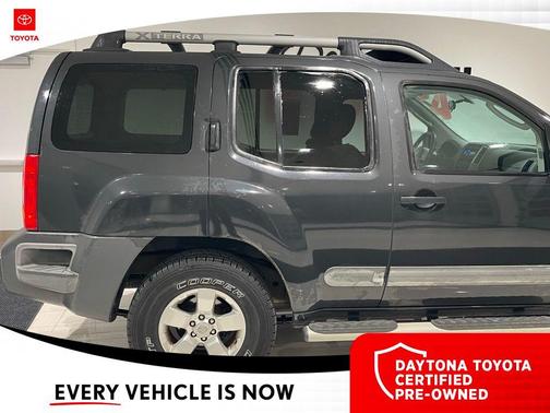 2012 Nissan Xterra S