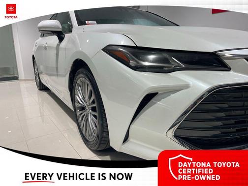 2022 Toyota Avalon Hybrid Limited