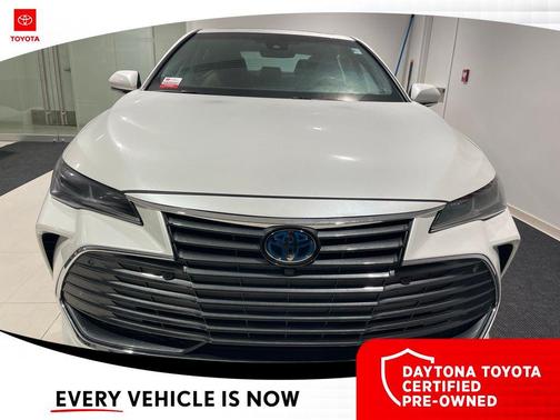 2022 Toyota Avalon Hybrid Limited