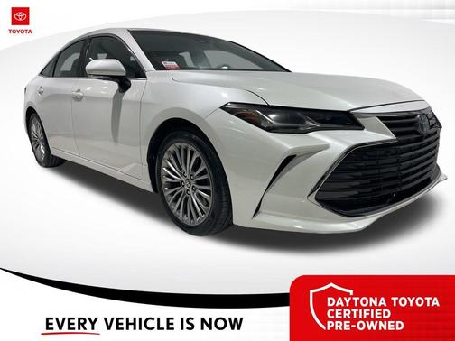 2022 Toyota Avalon Hybrid Limited