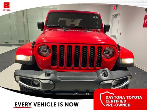 Firecracker Red Clearcoat 2021 Jeep Gladiator Sport S