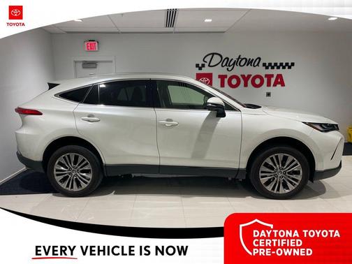 2022 Toyota Venza XLE