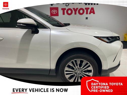 2022 Toyota Venza XLE