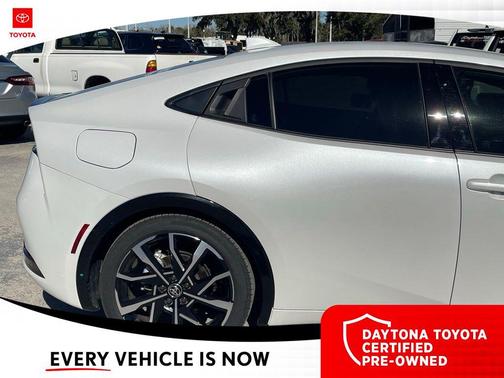 2025 Toyota Prius Plug-In Hybrid XSE