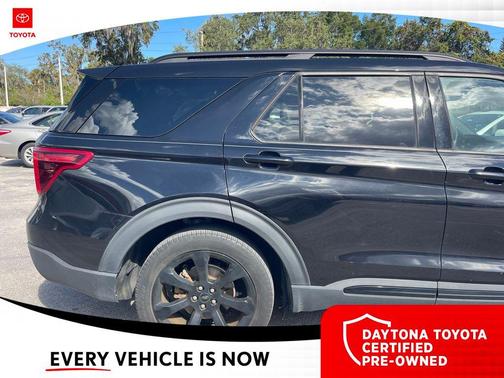 2022 Ford Explorer ST-Line