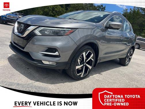 2022 Nissan Rogue Sport SL