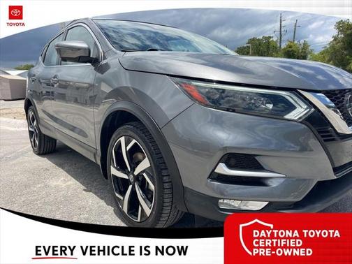 2022 Nissan Rogue Sport SL