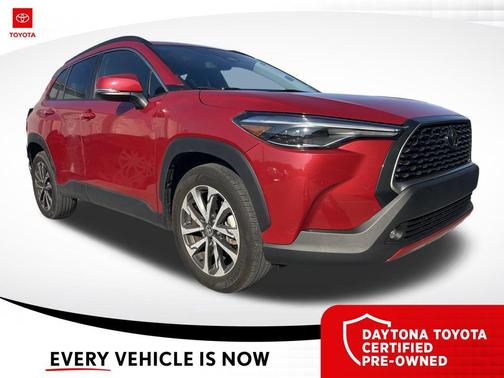 2024 Toyota Corolla Cross XLE