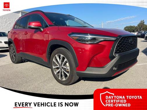 2024 Toyota Corolla Cross XLE