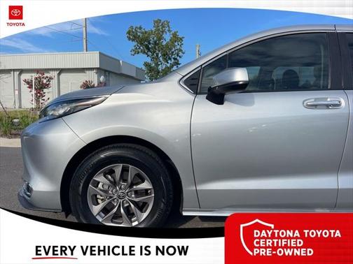 2023 Toyota Sienna XLE 8 Passenger