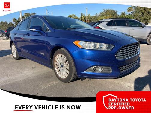 2015 Ford Fusion Hybrid SE