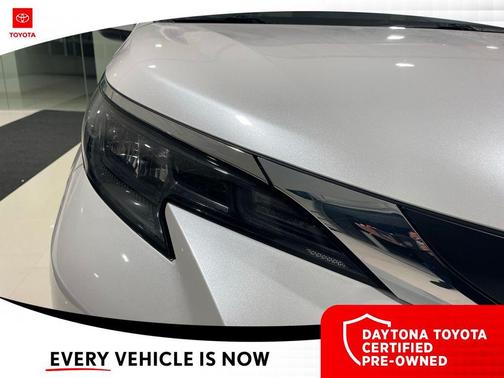 2025 Toyota Sienna XLE 8 Passenger