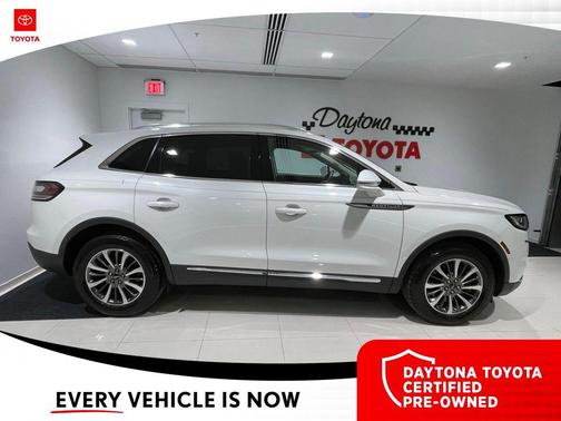 2023 Lincoln Nautilus Reserve