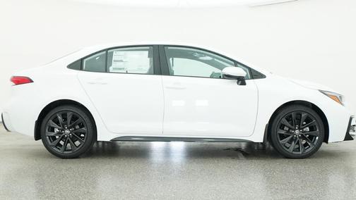 Ice Cap 2026 Toyota Corolla SE