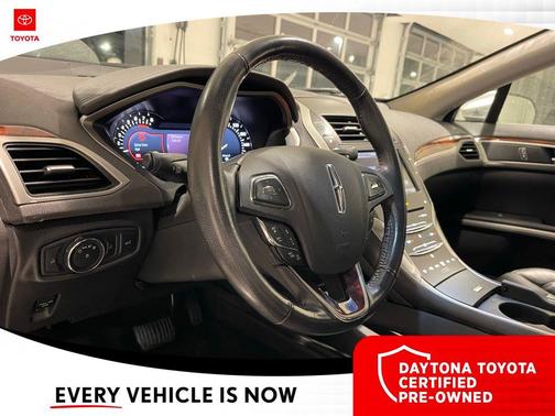 2013 Lincoln MKZ Base