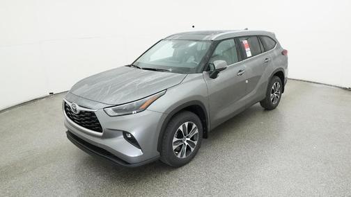 2026 Toyota Highlander XLE