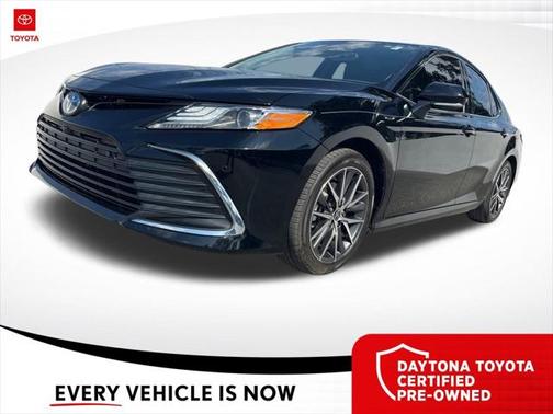 2024 Toyota Camry Hybrid XLE