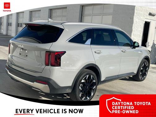 2024 Kia Sorento EX