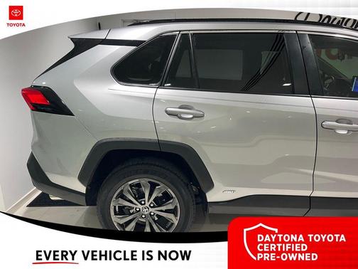 2025 Toyota RAV4 Hybrid XLE Premium