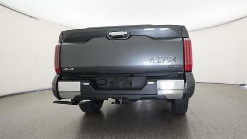 2025 Toyota Tundra Hybrid 1794 Edition