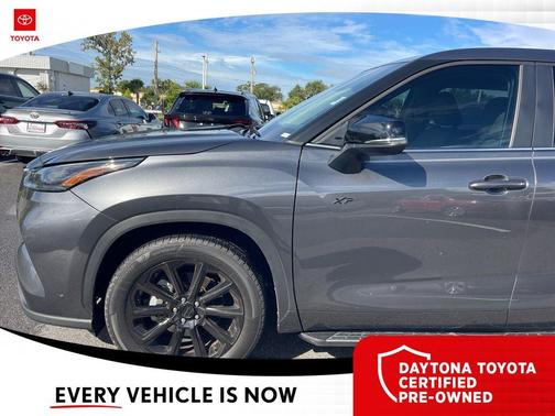 2023 Toyota Highlander Platinum