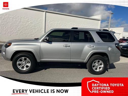 2023 Toyota 4Runner SR5