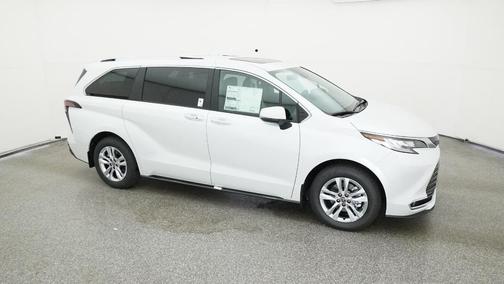 2026 Toyota Sienna Limited
