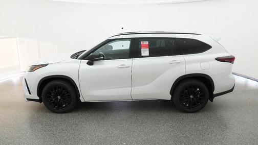 2026 Toyota Highlander XSE