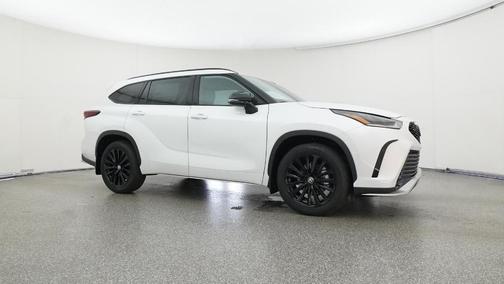 2026 Toyota Highlander XSE