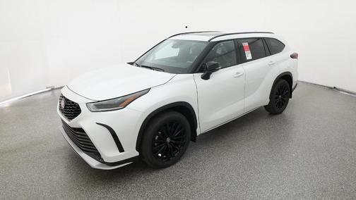 2026 Toyota Highlander XSE
